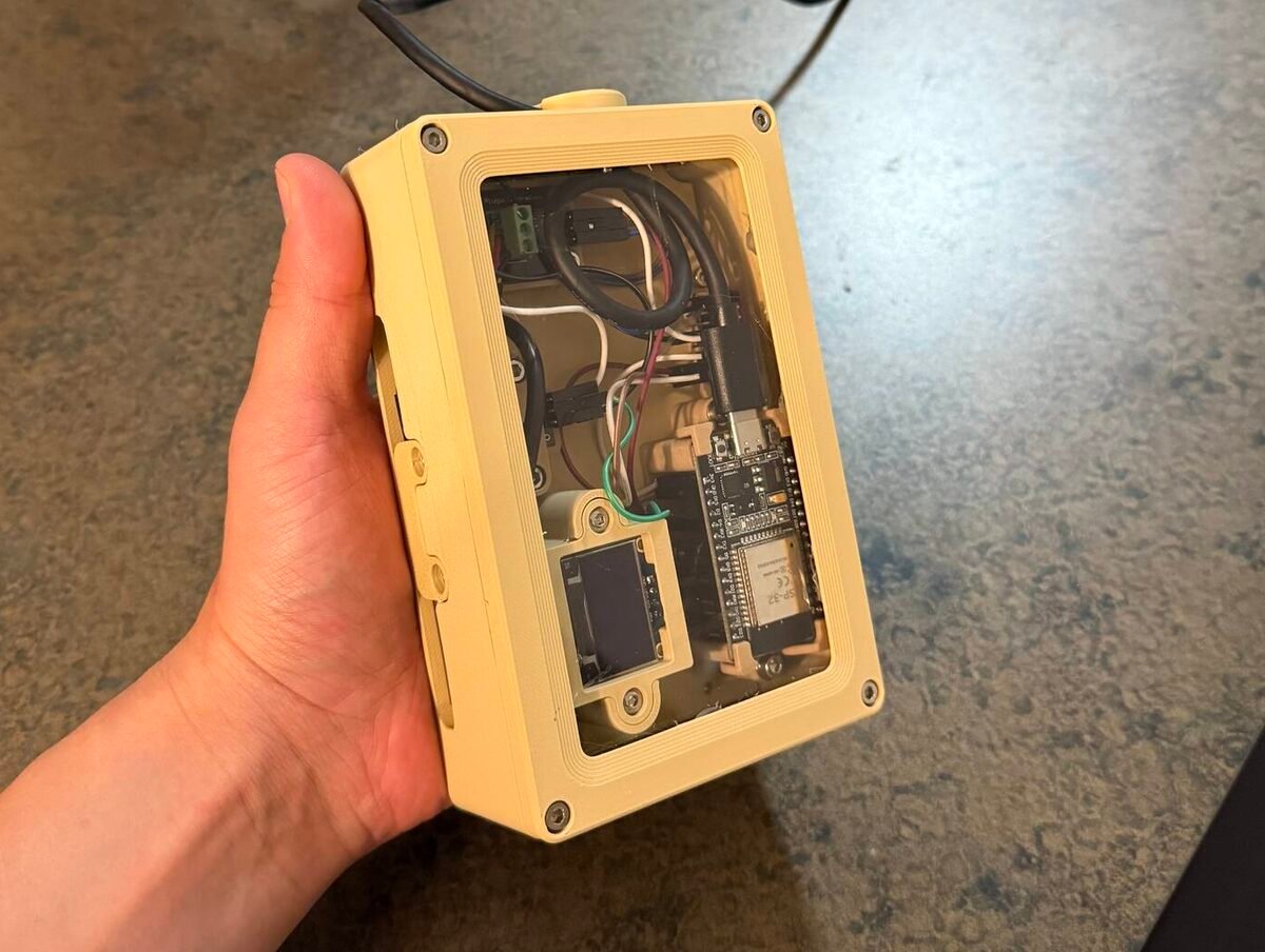 Diesel heater controller build — 3D-printed enclosure with ESP32, OLED and wiring